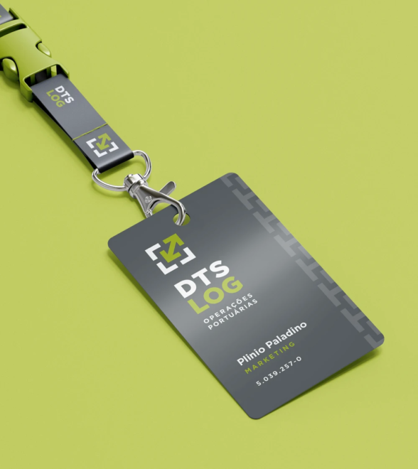 DSTLog Operações Portuárias Crachá 2 DSTLog Operações Portuárias Crachá