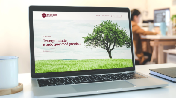 Mercer Advocacia Website Laptop